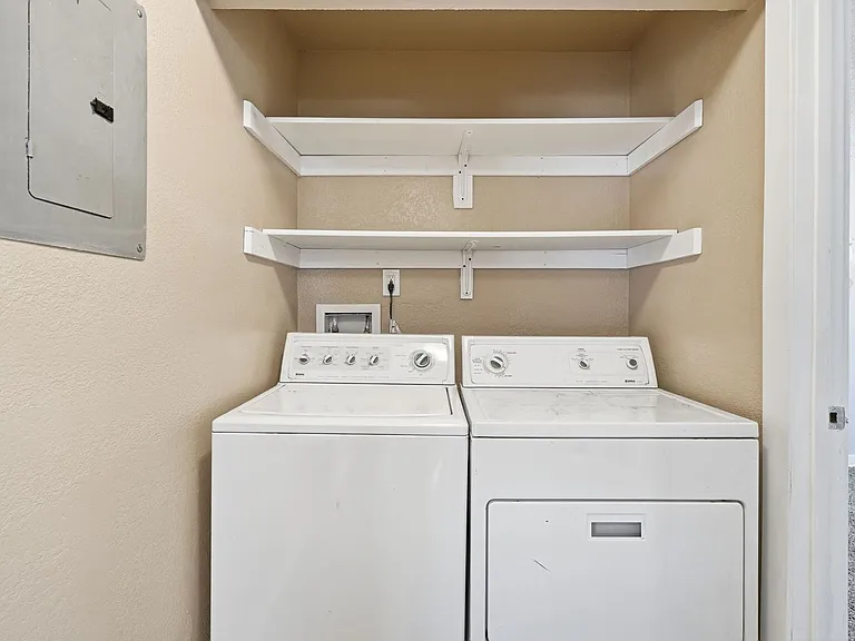 2280 S Oswego Way #201 — Photo 26