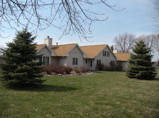 N8300 Schoenfeld Rd, Beaver Dam, WI 53916