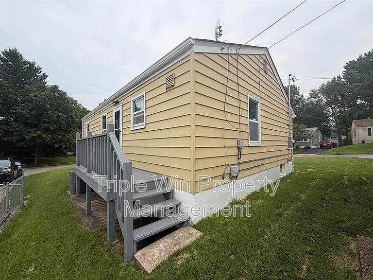 3349 Marmary Ln — Photo 6