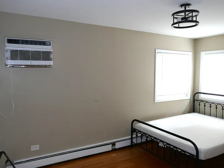 828 N Austin Blvd #3SW — Photo 9