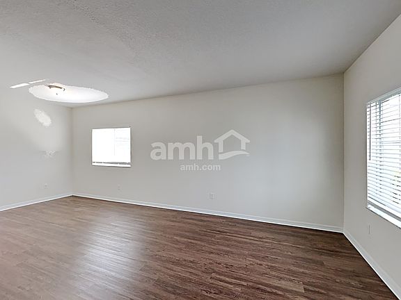 5th image of 13006 Oakmont Wood Ct
