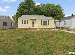 5029 N Best St, Peoria Heights, IL 61616