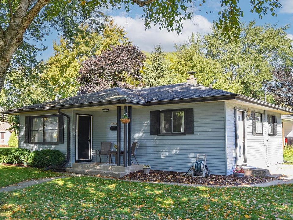1st image of N40W6548 Jackson STREET