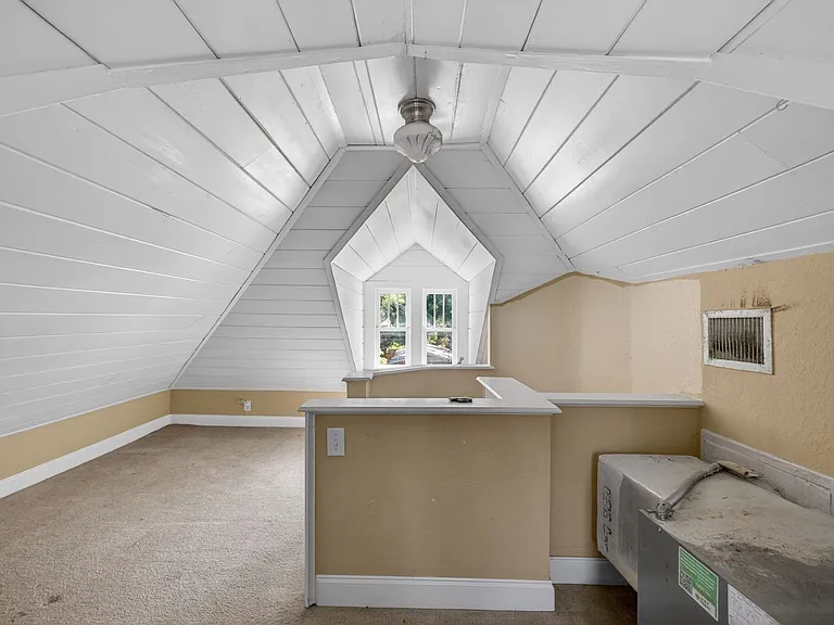 2904 N Jefferson St — Photo 40