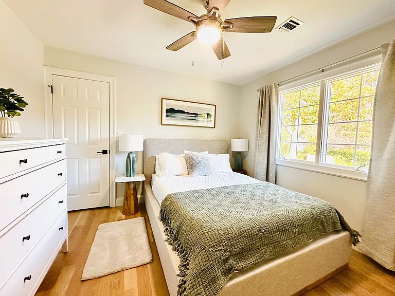 10 Ginny Ln — Photo 14
