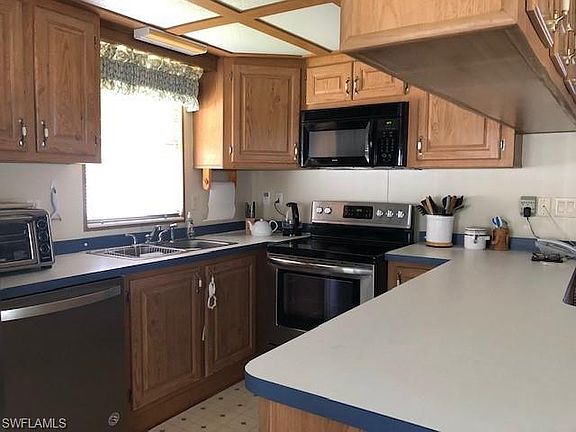3rd image of 4501 Lantern Ln E