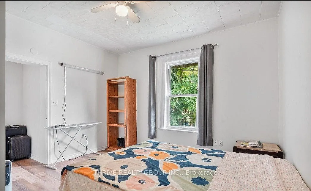 3 bed, $1,875 — Photo 4