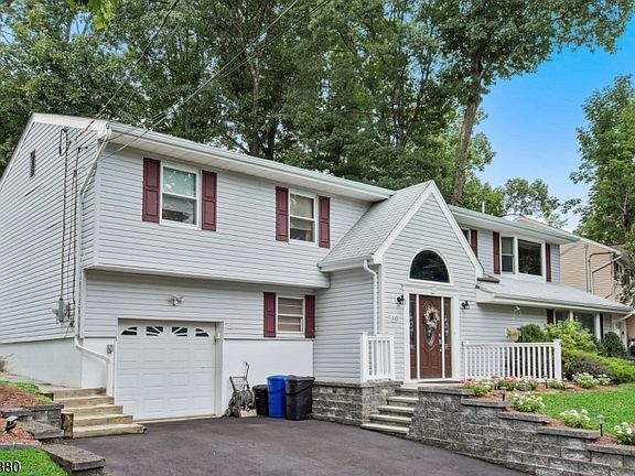 2nd image of 110 Marne Rd