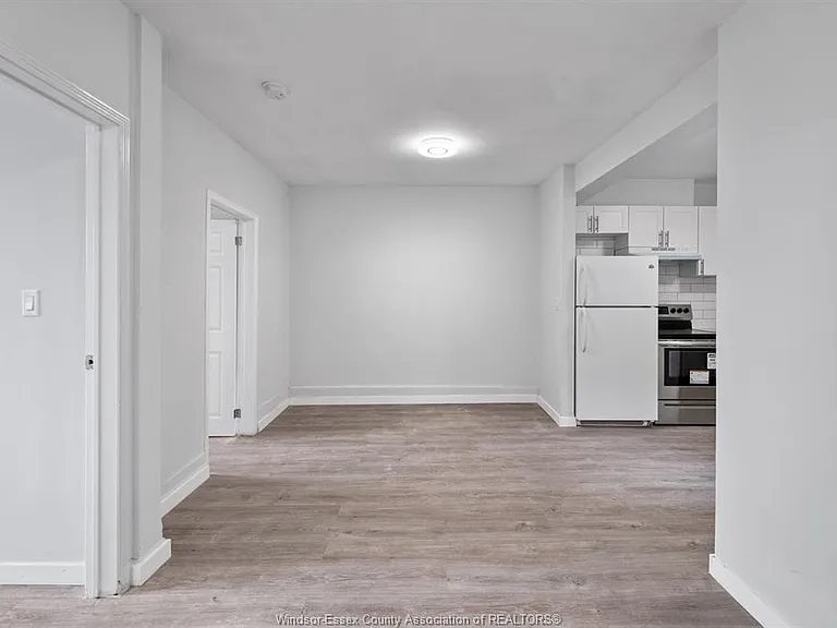 900 Ottawa St #10 — Photo 8