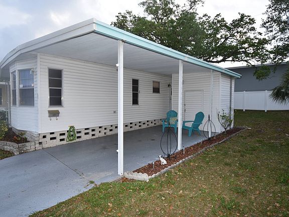 2nd image of 11 Beechwood Ln