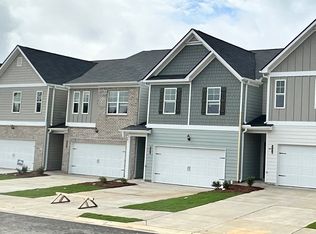 211 Switcher Ct #97, Union City, GA 30291