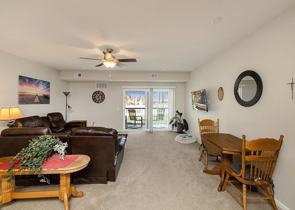 1427 34th Ave SW Altoona IA Zillow