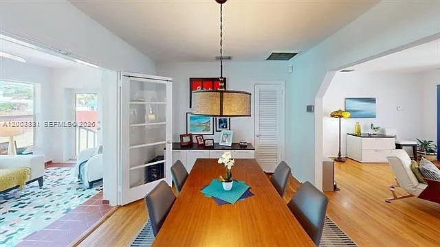 951 NE 116th St — Photo 3