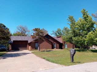 79 Copper Mountain Dr, Lawton, OK 73507