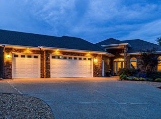 7 Manzanares Dr, Hot Springs Village, AR 71909
