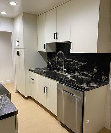 3rd image of 1807 Camden Ave APT 6