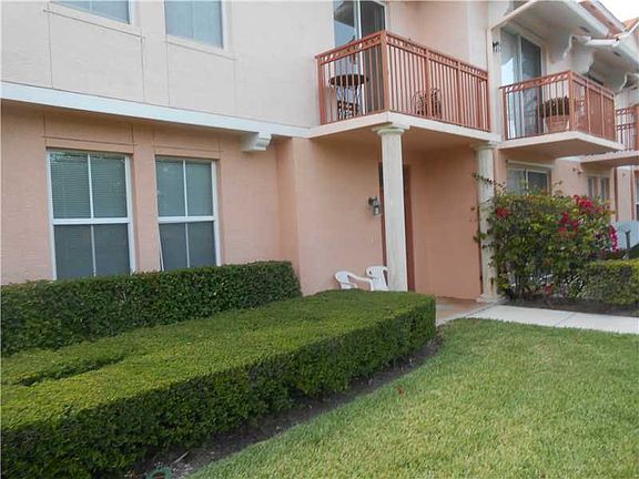 3rd image of 2040 Alta Meadows Ln APT 1610
