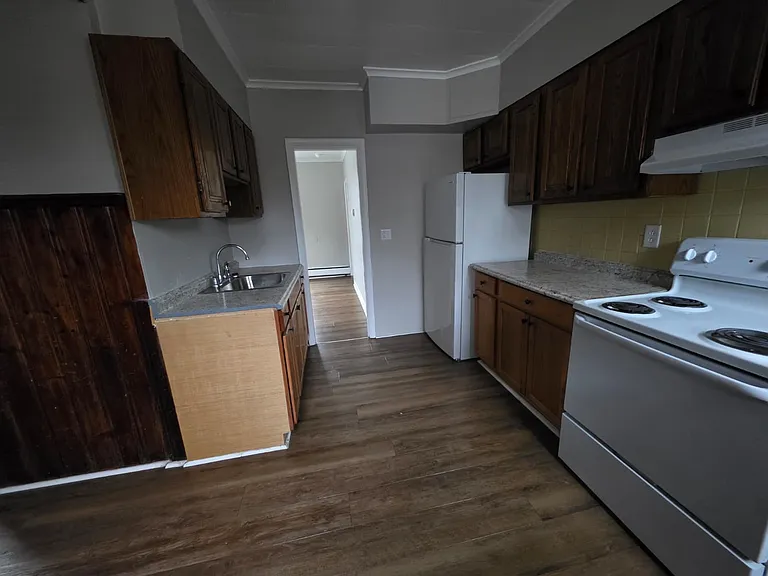 41 Osborn Ave #2A — Photo 10