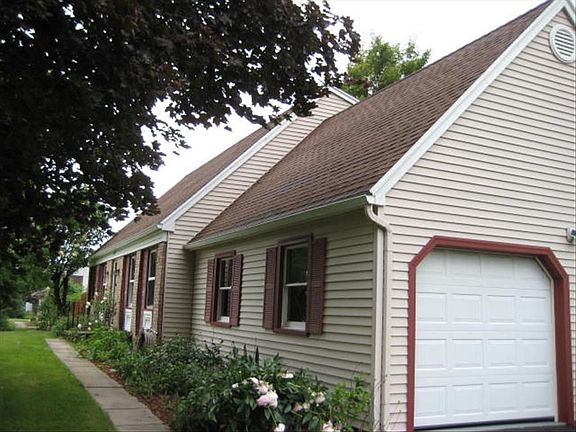 2 Car Attached Garage