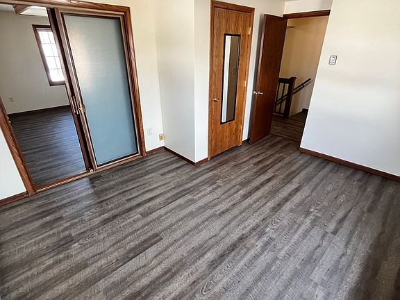 2nd image of 2702 London Rd #Eau