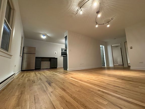 4th image of 9449 Kelvin Ln APT 2885