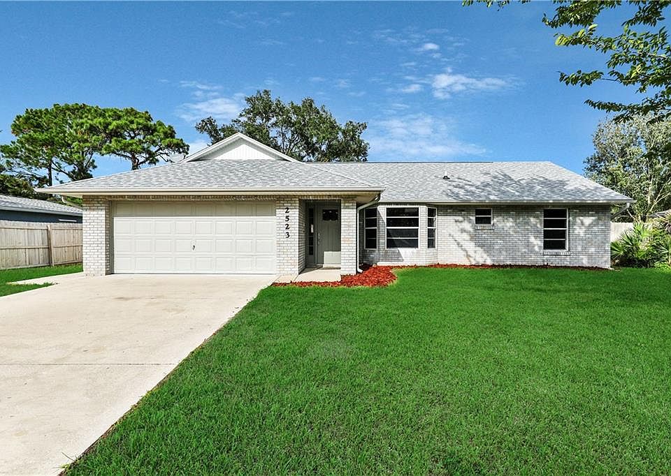 1st image of 2523 Sabal Palm Dr