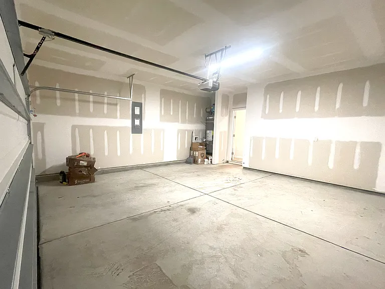 438 Pacific Commons Dr — Photo 18