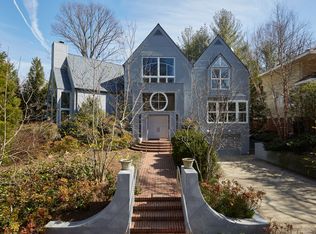 4209 Linnean Ave NW, Washington, DC 20008