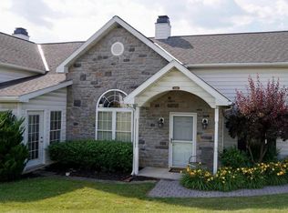 2168 Knob Hill Rd, York, PA 17403