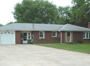 2465 Belfort Ave NE, Louisville, OH 44641