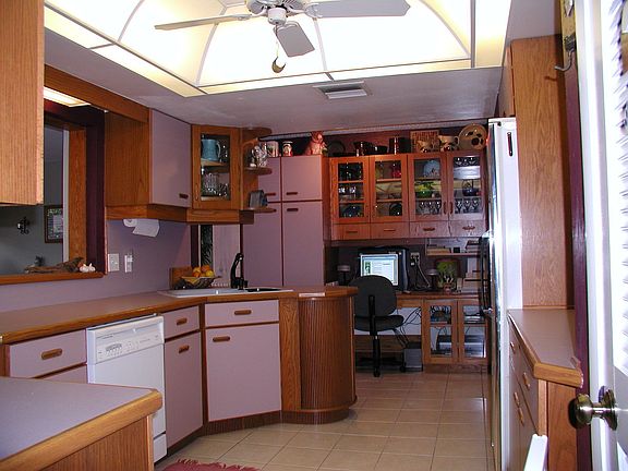 4th image of 160 Croop Ln SE