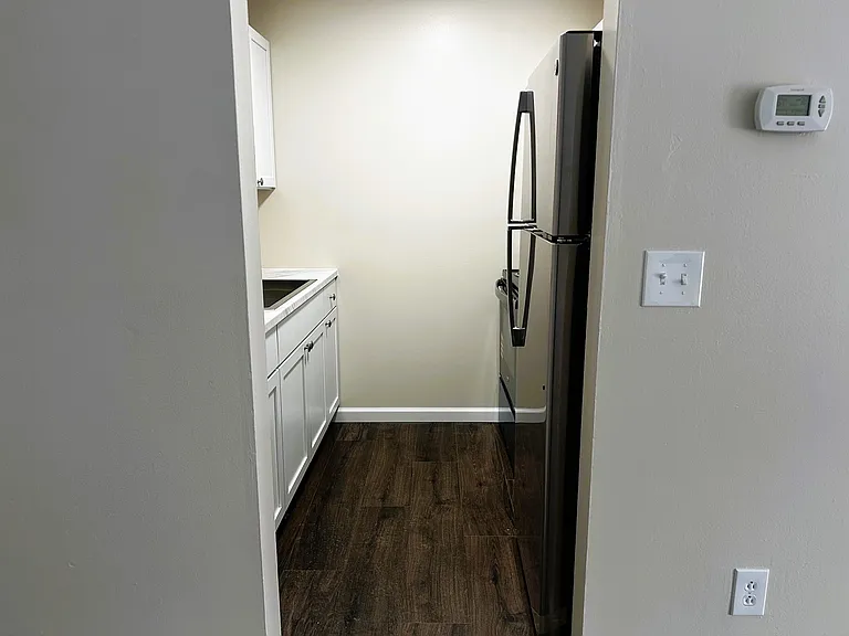 Burnet Park Apartments — Photo 22
