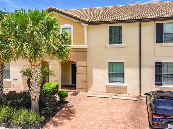 8899 Geneve Ct, Kissimmee, FL 34747