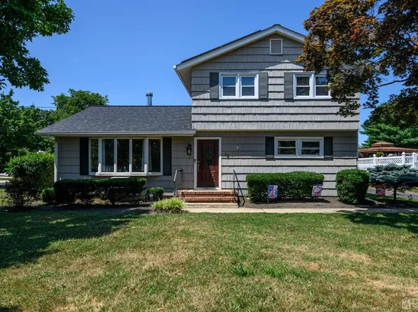 19 Ratigan Ave, Bordentown, NJ 08505