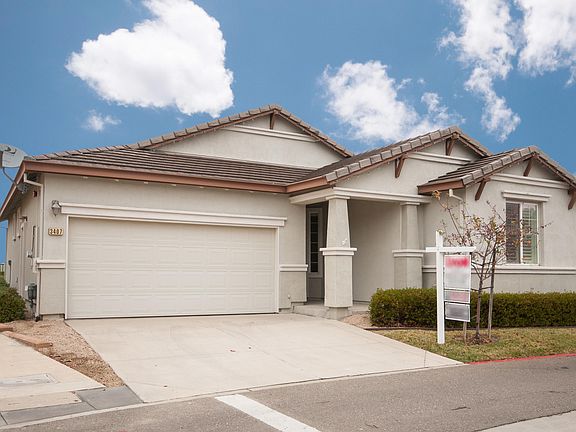 2nd image of 3407 Eskaton Dr