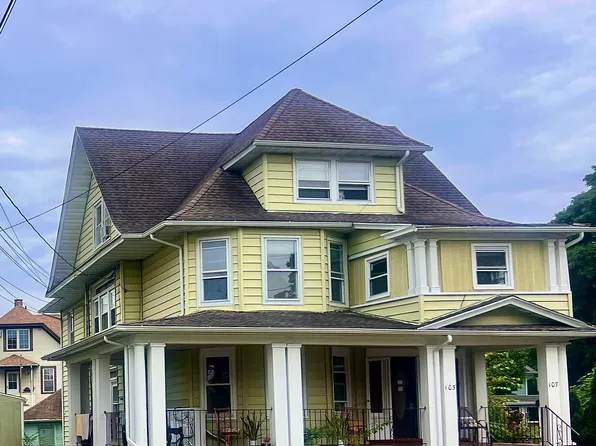 105 Wentworth St #2, Bridgeport, CT 06606
