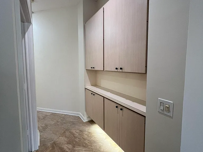 244 Hampton Pl — Photo 19