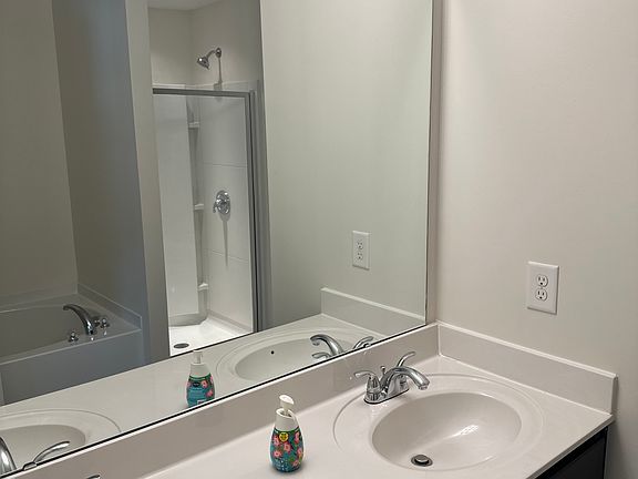 3rd image of 8925 Lilac Tree Ave #6