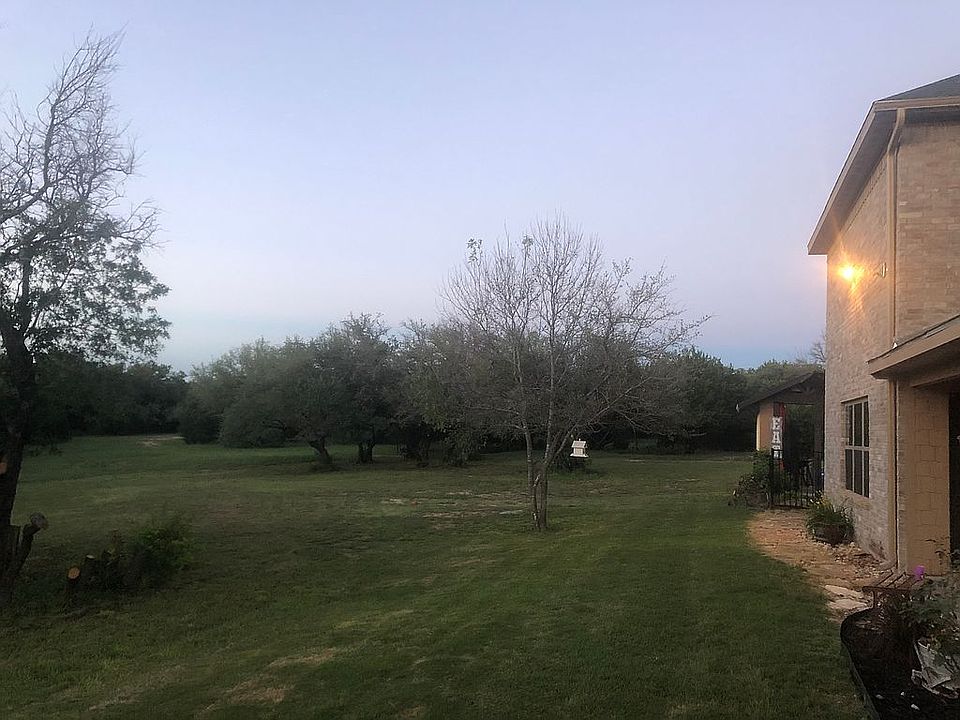2nd image of 2100 Hills Ct
