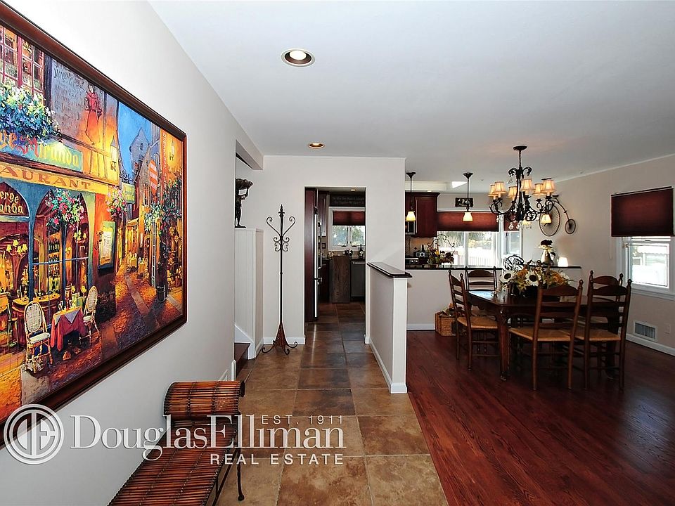 1st image of 126 Orchard St