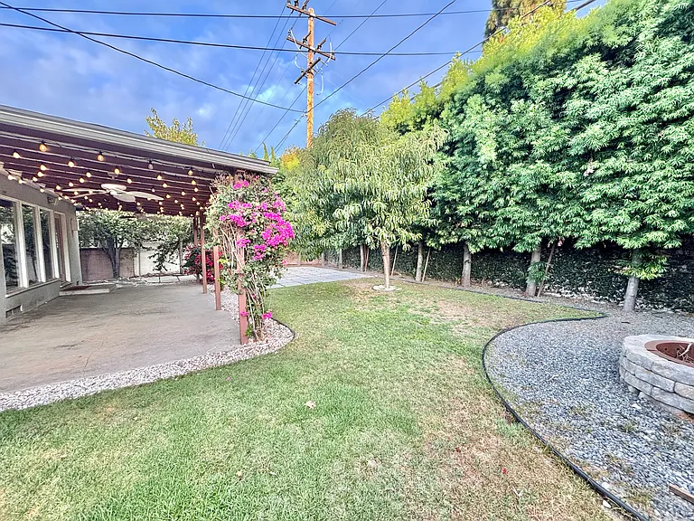 5930 E Walton St — Photo 5