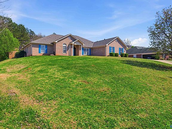 4th image of 123 Emory Dr