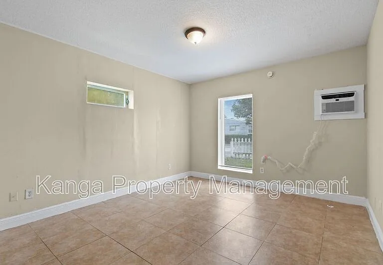 3721 Henry Ave #B — Photo 19