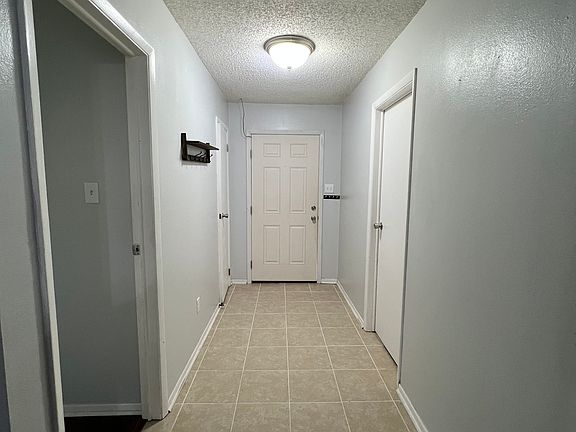 2nd image of 1609 Espoir Dr