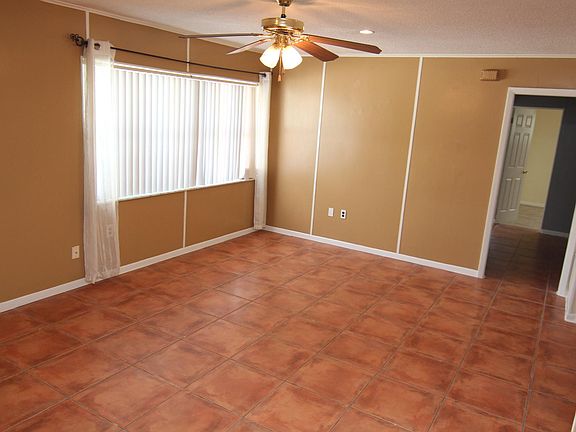 3rd image of 7010 Ironwood Dr