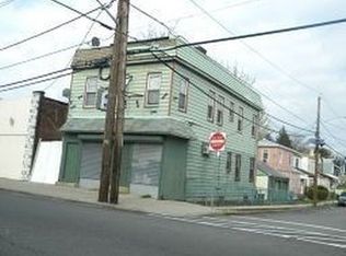 911 Stuyvesant Ave, Irvington, NJ