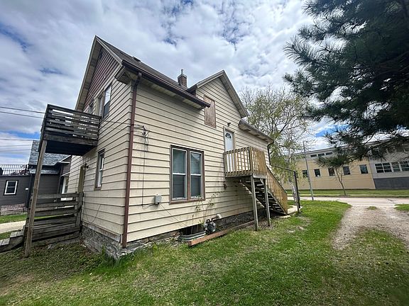 4th image of 1009 E Center St