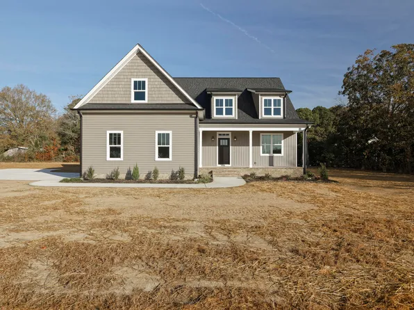 1006 Butler Dr, Erwin, NC 28339
