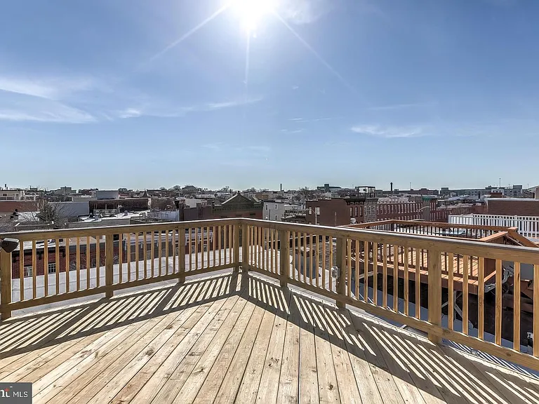 1440 S Charles St — Photo 43