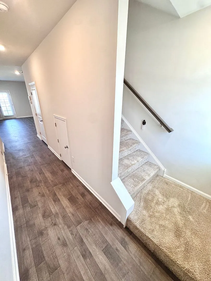 Newer Three Bedroom Townhome — Photo 2